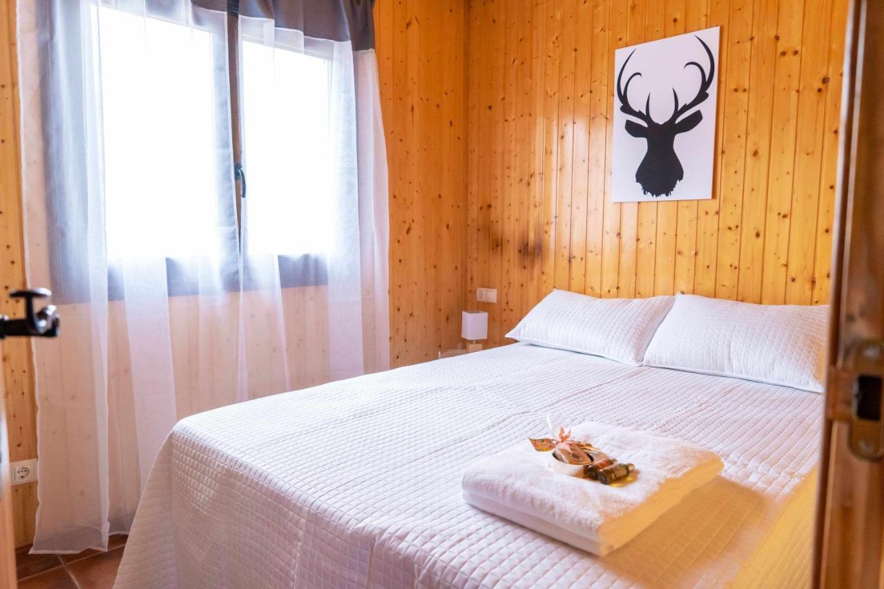 Aldea Los Odres - Cabanas De Madera De 1ª Con Piscina Privada Y Bbq En La Puerta 莫拉塔利亚 外观 照片
