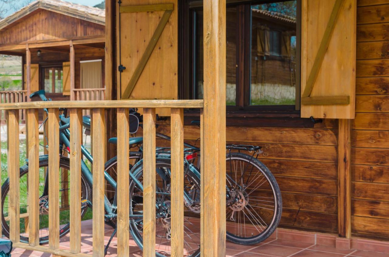 Aldea Los Odres - Cabanas De Madera De 1ª Con Piscina Privada Y Bbq En La Puerta 莫拉塔利亚 外观 照片