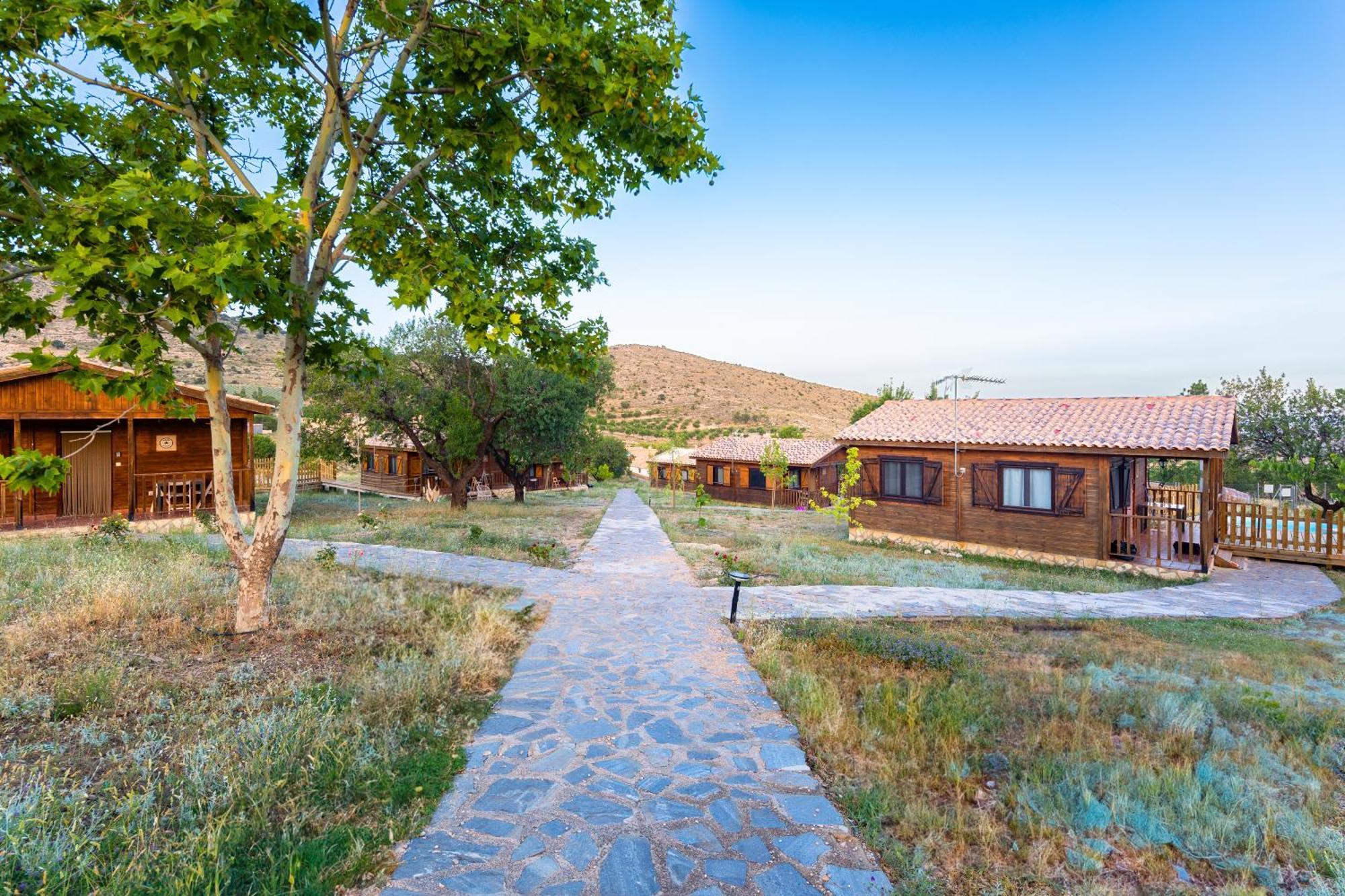 Aldea Los Odres - Cabanas De Madera De 1ª Con Piscina Privada Y Bbq En La Puerta 莫拉塔利亚 外观 照片